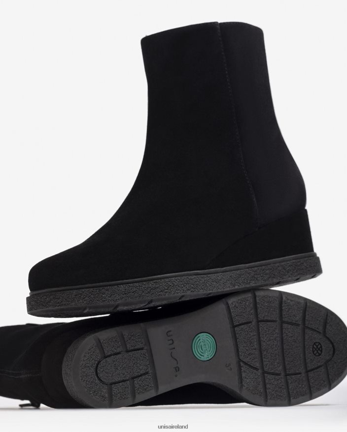Black 80842D947 Kids Unisa Suede ankle boot with a zip on the inside
