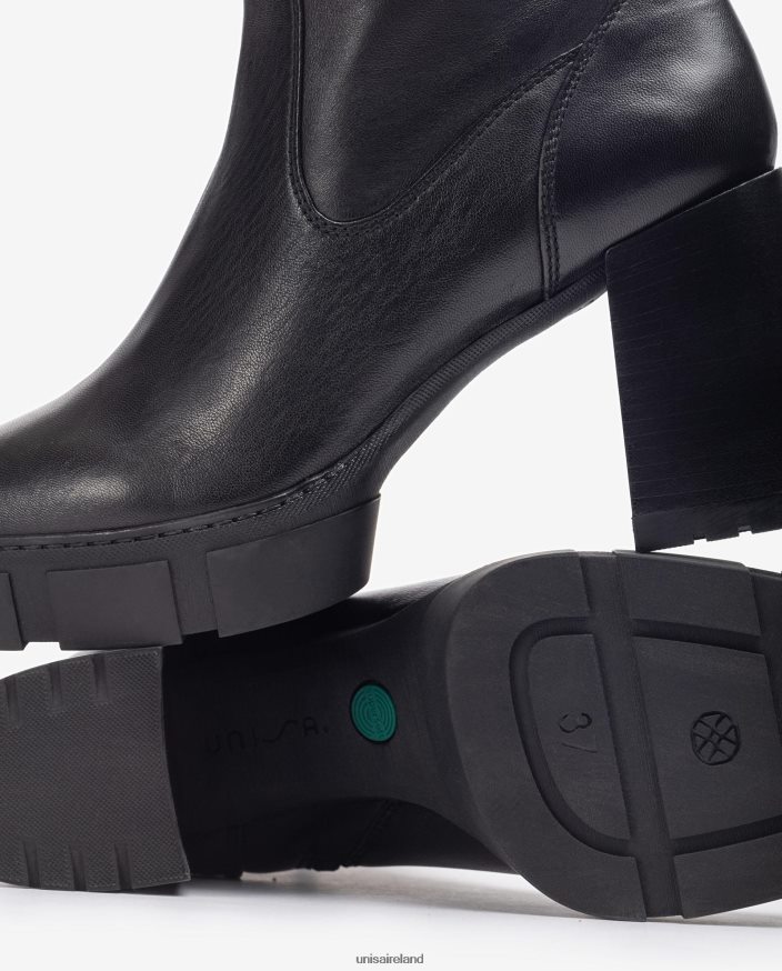 Graceful 80842D952 Women Unisa Ankle boot with a heel and a track platform