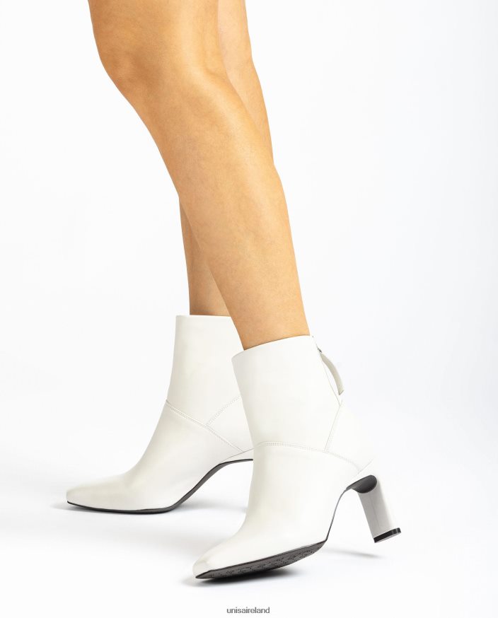 White 80842D1014 Women Unisa Square toe ankle boot with a high heel