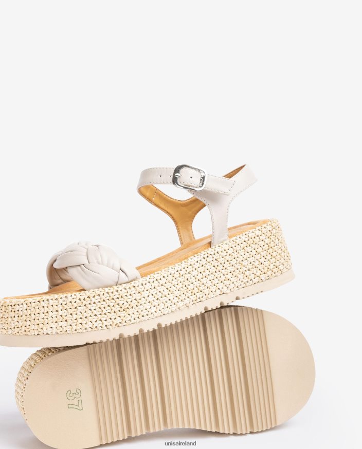 Fashion 80842D97 Women Unisa Sandal with a quilted braid on the front