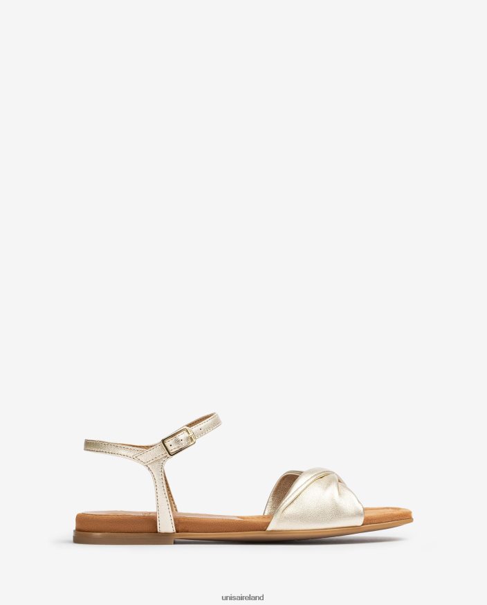 Fashion 80842D43 Women Unisa Sandal with a quilted vamp