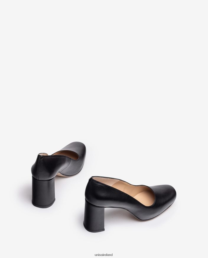 Black 80842D578 Women Unisa Square toe pump with a platform