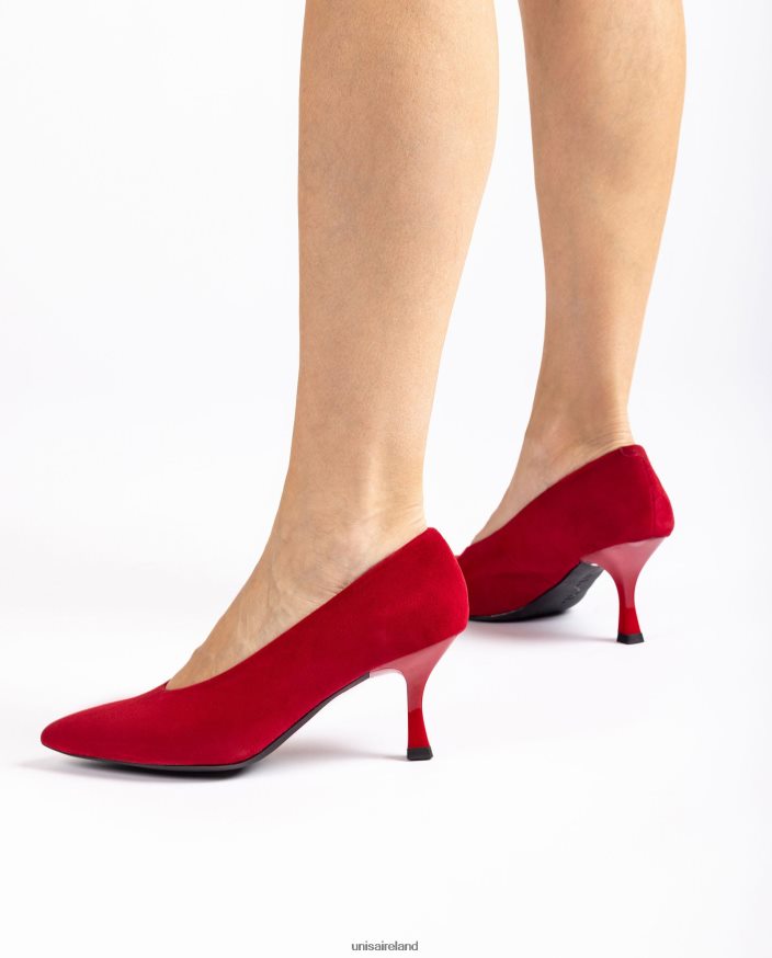 Red 80842D1299 Women Unisa Pointed toe pump with a closed top line.